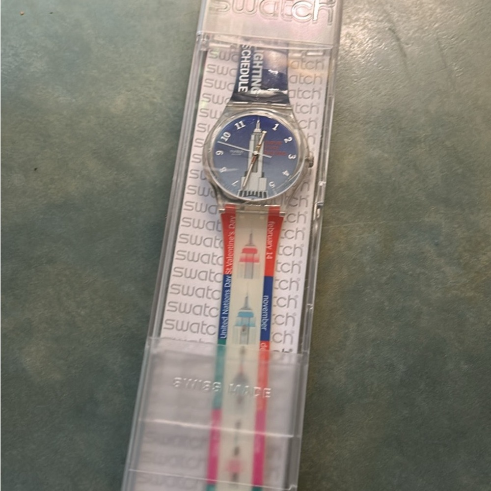 Swatch - Picture 3 of 3